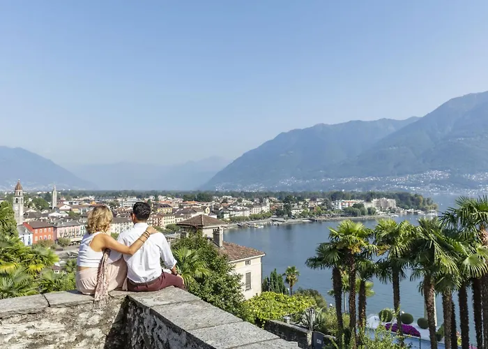 Egner- Apt-steintisch By Interhome