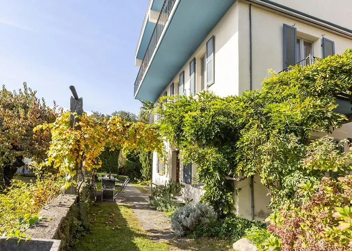 아파트 Egner- Apt-steintisch By Interhome *